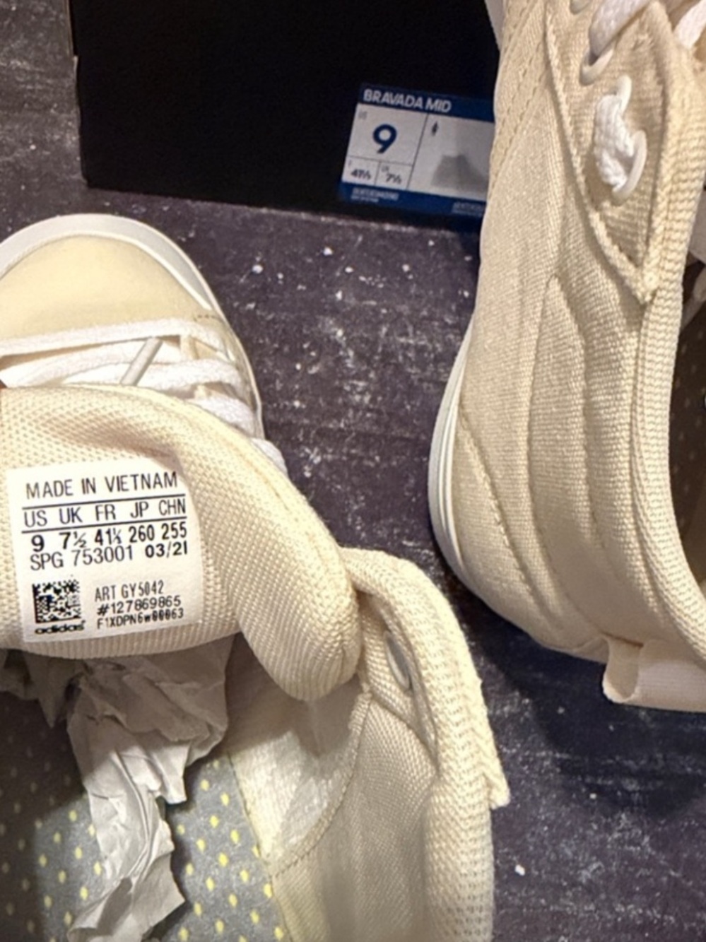 Adidas Women’s Bravada Mid Skateboarding shoes Size 9 Wonder White Cream - Picture 12 of 15